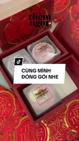 Xếp từng chiếc hộp, chỉnh chu từng chi tiết🥰 #raucautrungthu #banhtrungthuraucau #banhtrungthuhandmade #tettrungthu #banhtrungthuhealthy 
