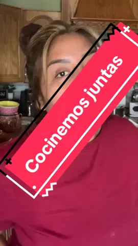 Hoy cocine caldo de pollo para mi mamá#vidademama #comida 