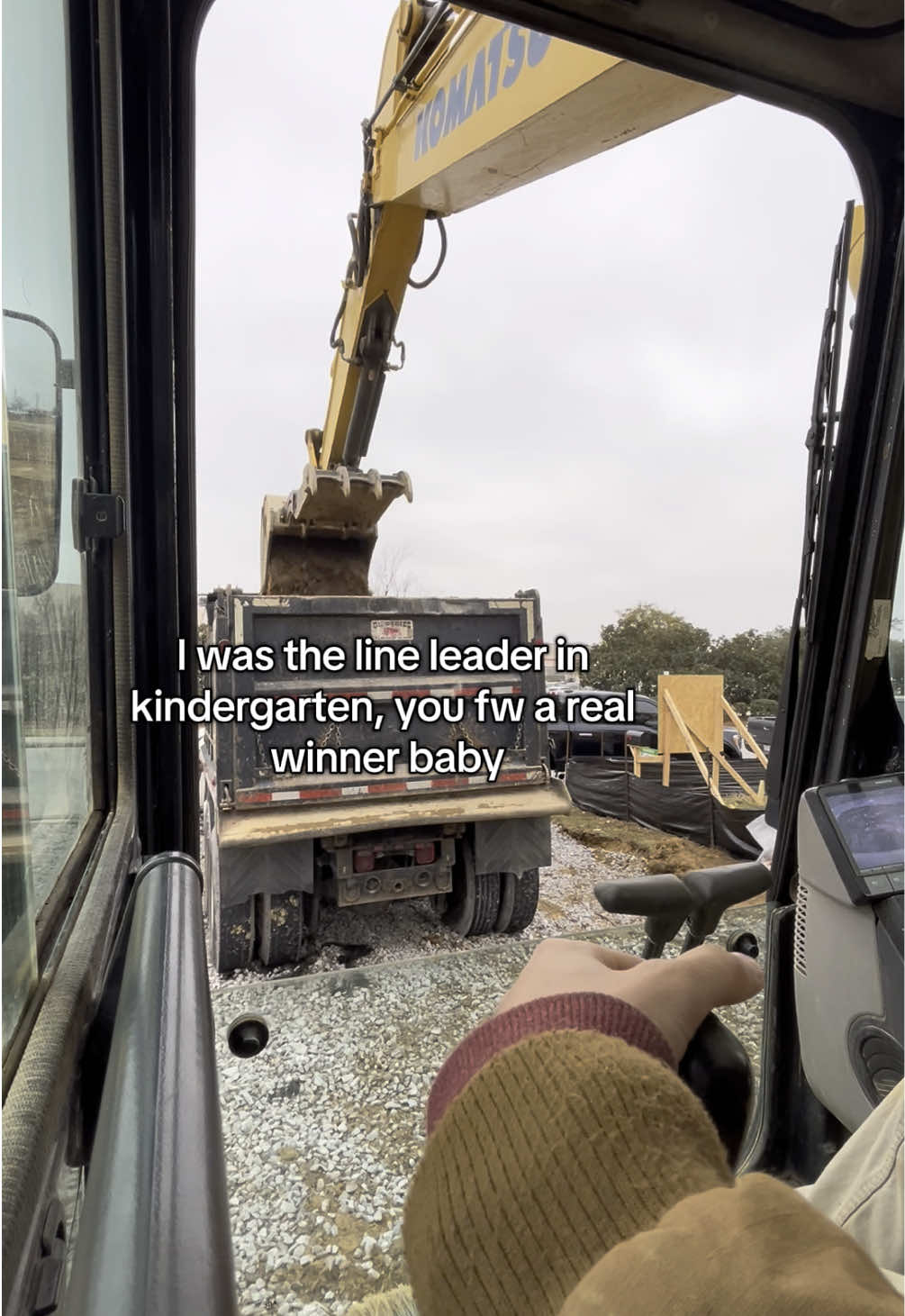 #construction #operator #heavyequipment #bluecollar #komatsu 