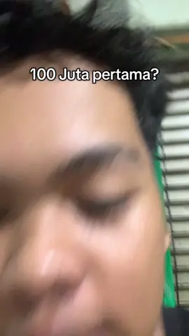 100 Juta pertama? apakah bisa?            semua orang pasti punya goals nya tersendiri, mungkin gua banyak di ketawain atau di remehin krena cuma jualan nasi uduk, tapi kli ini gw bakalna buat dokumentasi gw yg gw taro di sosmed biar jadi lebih semangat lg buat ngejar 100jt pertama gw. 