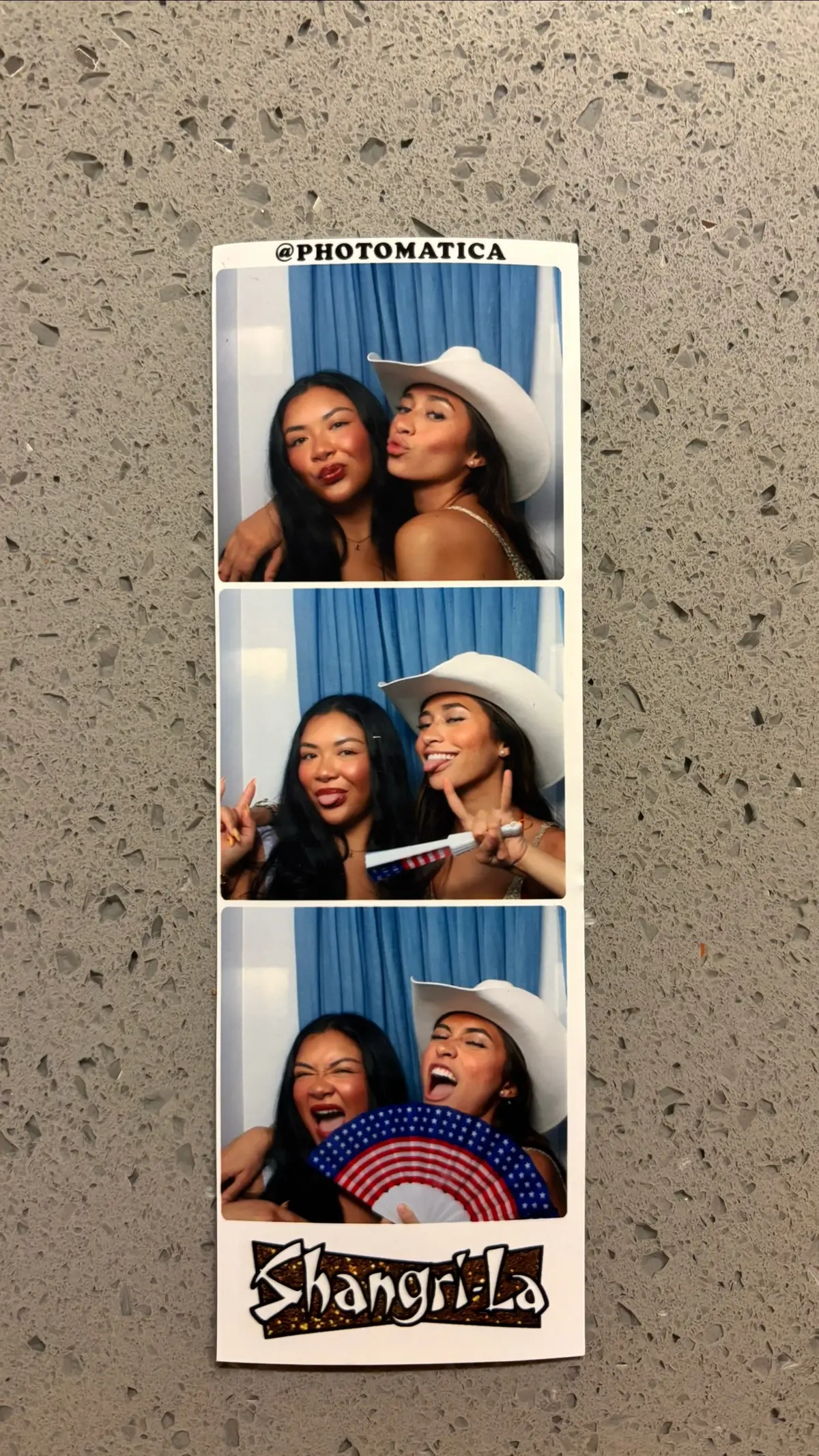 “there’s a photobooth!!” #atx #photobooth #austinphotobooth #texas #fyp 