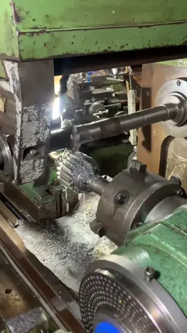 gear 22T M3 No 4 #fraisgear #frais #lathemachine #teknikmesin #hobbinggears 