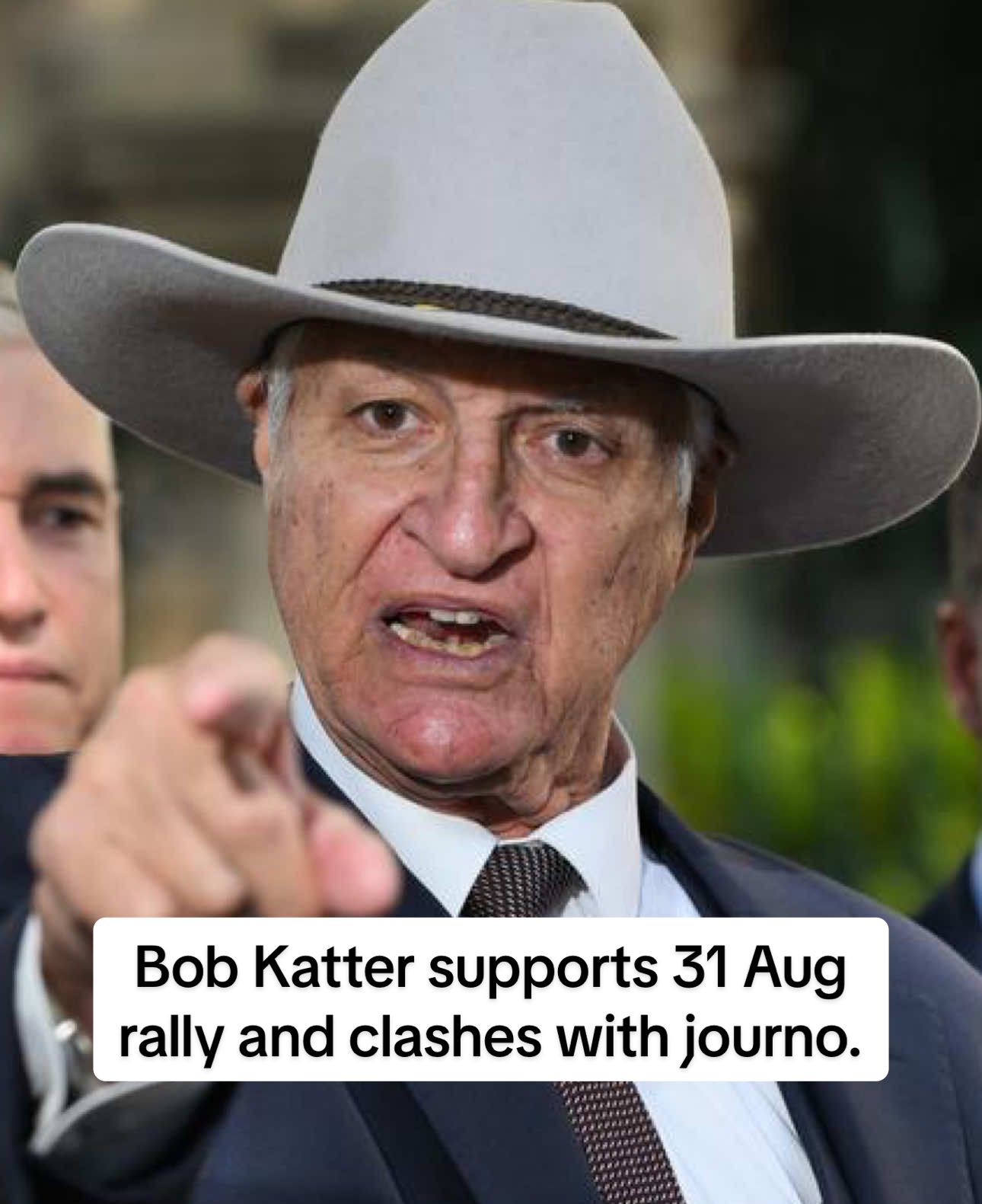 🚨FULL BOB KATTER INTERACTION: Bob Katter clashed with a 9News reporter in Brisbane after being asked about his Lebanese heritage while backing the ‘March for Australia’ rally. “Don’t say that because that irritates me, and I punch blokes in the mouth for saying that. My family have lived in this country for over 140 years. If you have anti-Australian sentiments, get the hell out of my country.” #Melbourne #Sydney #Brisbane #Adelaide #Australia 