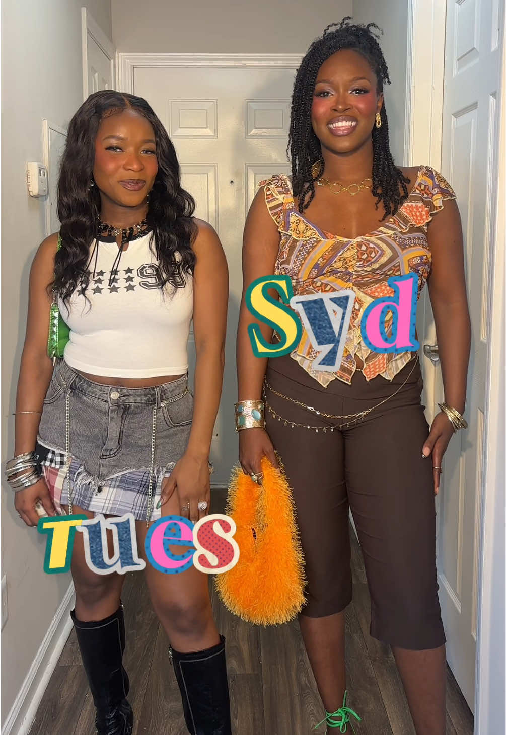 Get to know us a lil bit more ✨🤭❤️ #gettoknowme #funfacts #girltok #fyp #fitchecks @Sydney💕 @Tuesline Baptiste     