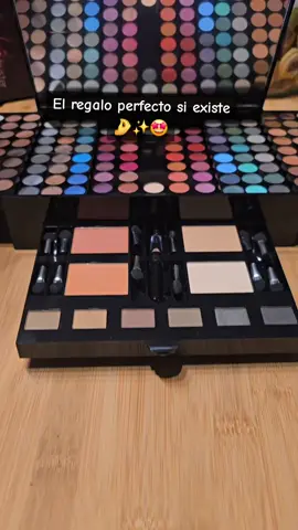 Esta paleta de maquillaje esta increible y bastante completa! la amo 🤩✨️ #makeup #makeuppalette #maquillaje #paletadesombras #tiktokshop 