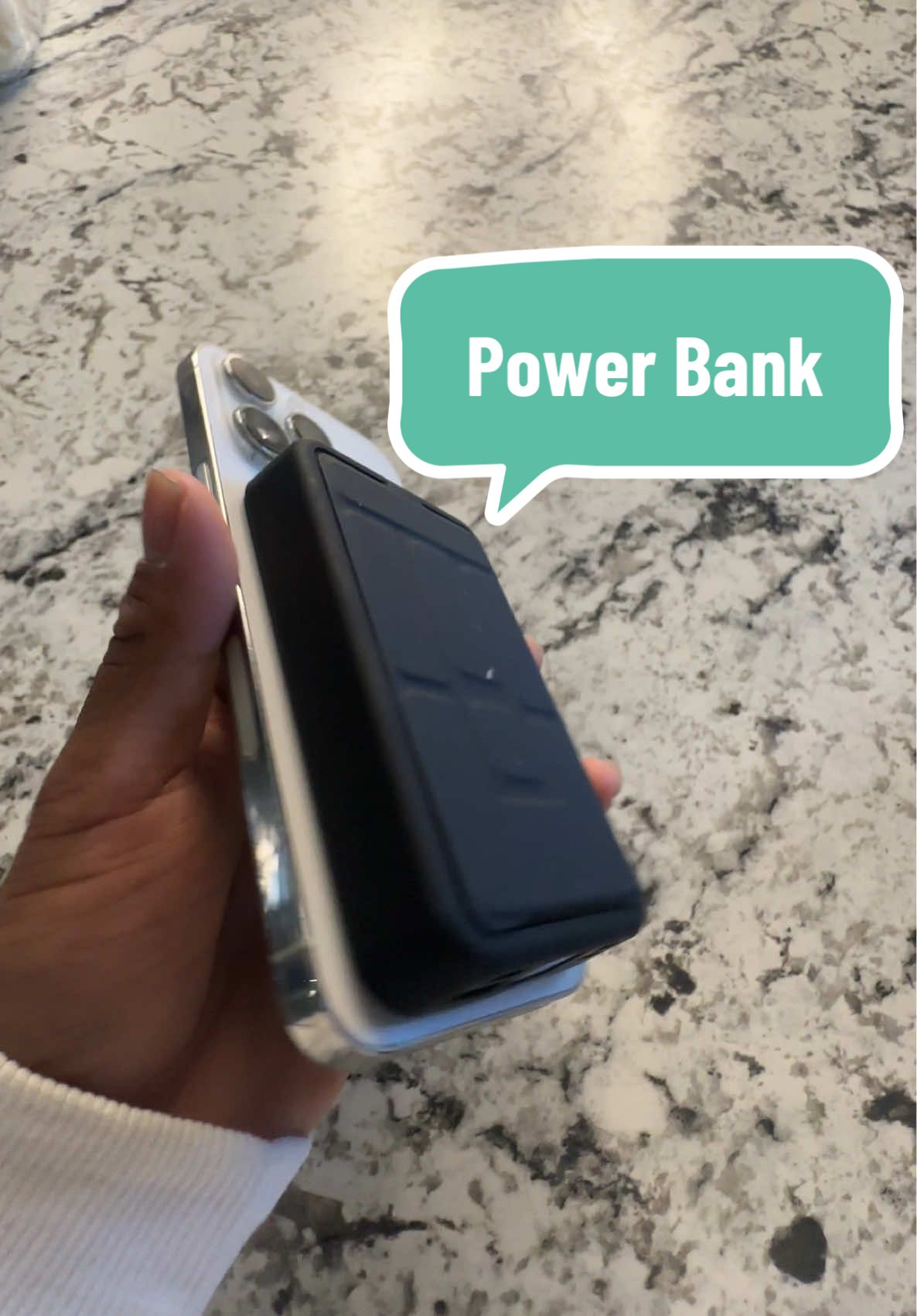 Foldable Battery Pack Only Compatible with iPhone 16/15/14/13/12/Pro/Pro Max #dealsforyoudays #tiktokshop #fyp #powerbank #iphonecharger 