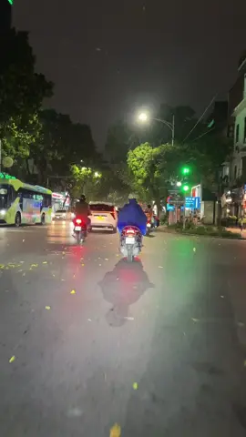 Chúng ta không thuộc về nơi này #xuhuong #fyp #hanoi #ngaymua 