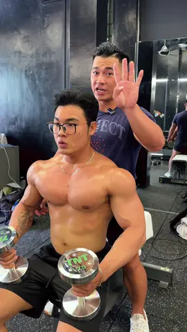 Tập vai #coachingceleb #đàotạopt #trantrungnhan #Độbody6múi 