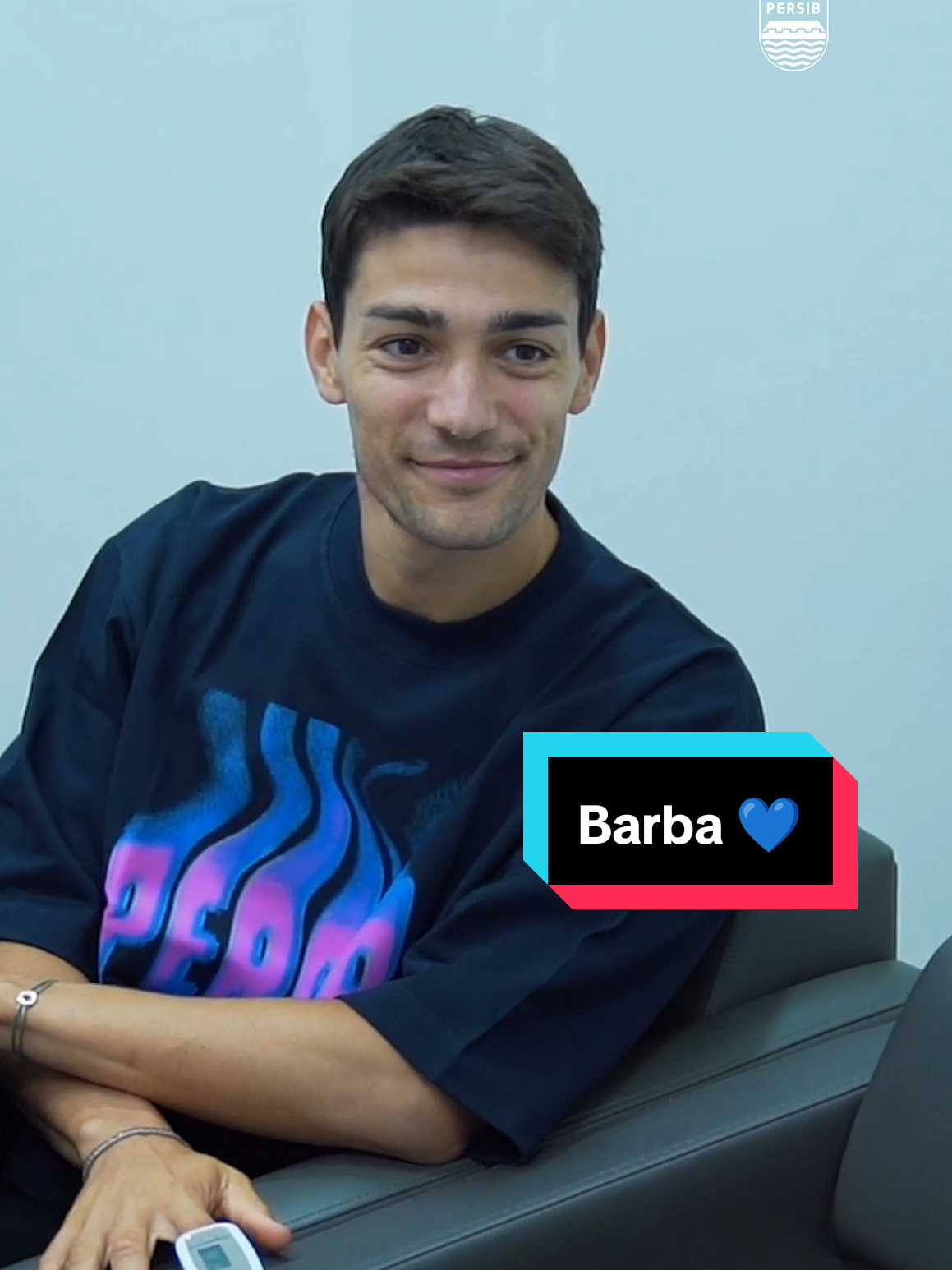 Barba tiba di Bandung dan langsung jalani tes medis 🔵🩺 #PERSIB #WeArePERSIB 