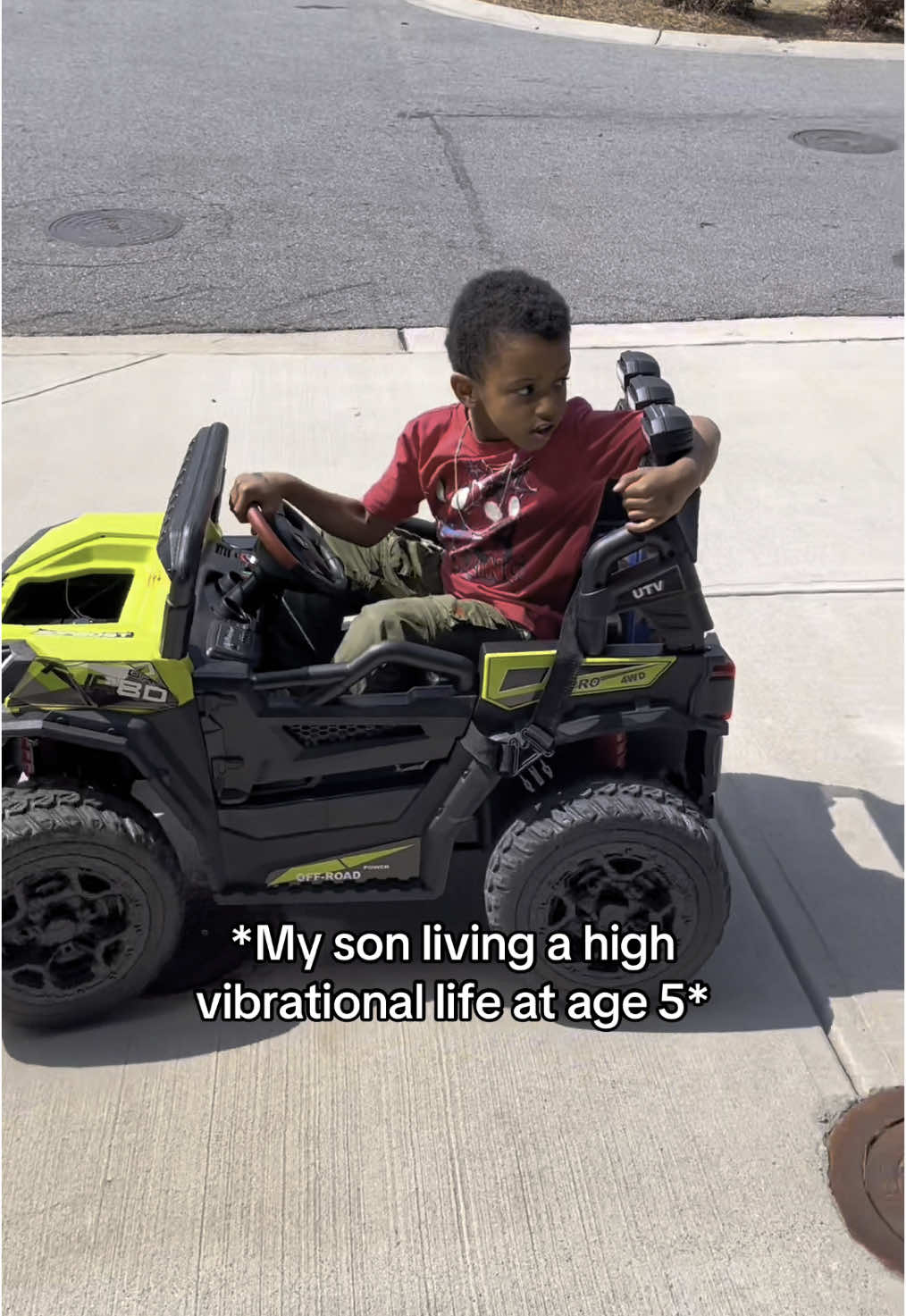 He lives his best life 🤣 #MomsofTikTok #momsoftiktok #momlife #toddlersoftiktok #boymom #momcomedy 