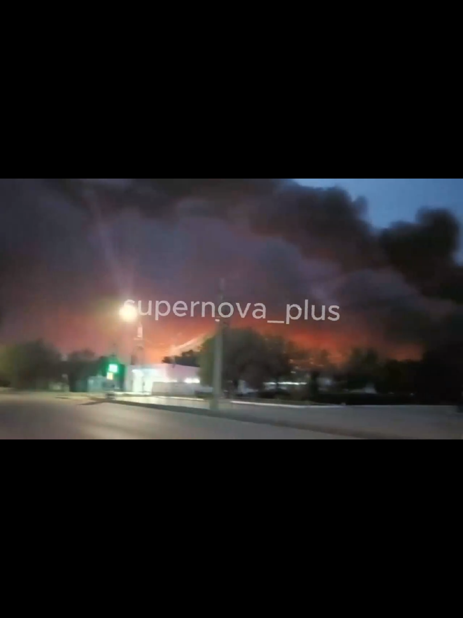 В Самаре неизвестные БПЛА освободили НПЗ Куйбышевский 🔥 28.08.25