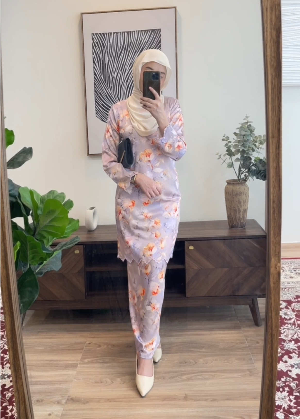 Zufya Glory yang simple macam ni memang selesa kalau nak pakai untuk daily 😘