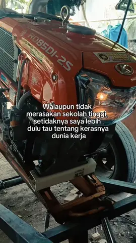 mbuh lah mumet ya kangg@alkw707 #petanimuda #kubotard852Snew #quikg3000zeva #kubotabalap #kubota 