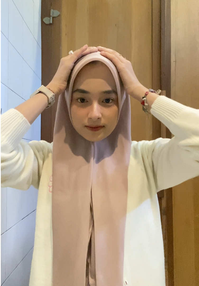 mood cewek = hijab rapii😊