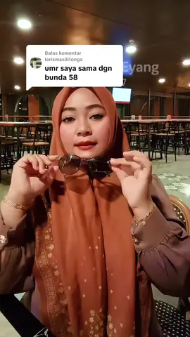 Membalas @lerismasilitonga Kacamata Baca Dan Jalan Viral #kacamata #kacamatabaca #kacamataplus #kacamatabacadanjalan #videoviralitiktok 