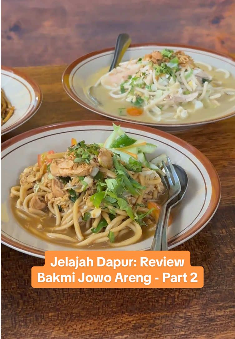 Bakmi jawa terenak yang pernah saya cobain! Kaldu bukan sembarang kaldu, bener-bener gurih, medok, dan berasa banget. Ga heran sih, soalnya main ingredientsnya aja ayam kampung pilihan.  #Hayugasskeun lah mampir ke Bakmi Jowo Areng, menunya gaada yang fail! 📍Jl. Anggrek Loka No. 24 BSD City (08.00 - 22.30) 📍Pasar Modern Intermoda BSD City (16.00 - 22.30) 📍GTown Square Gading Serpong  (16.00 - 22.30)
