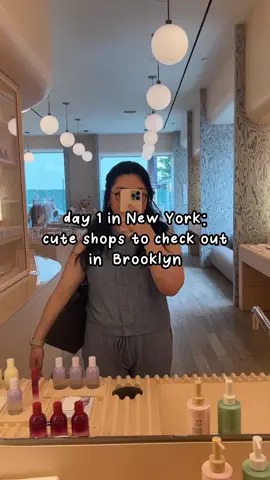 my Brooklyn shopping itinerary! I had a very chill solo day while waiting for my friend to arrive in NY! #nyc #brooklyn #williamsburg #nycfood #nycshops #glossier #muji #stationerystore #yosekastationery 