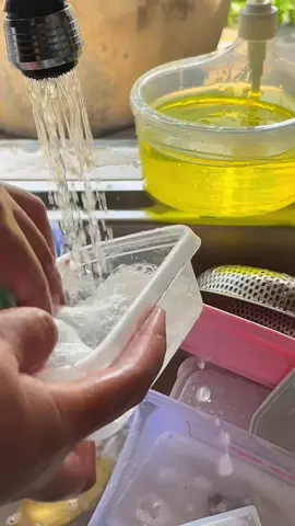 Oh sa mga mahilig maghugas dyan oh! Eto oh mas makakatipid ka. #dishwashingliquiddispenser #dishwashingdispenser #dispenserliquiddishwashing 