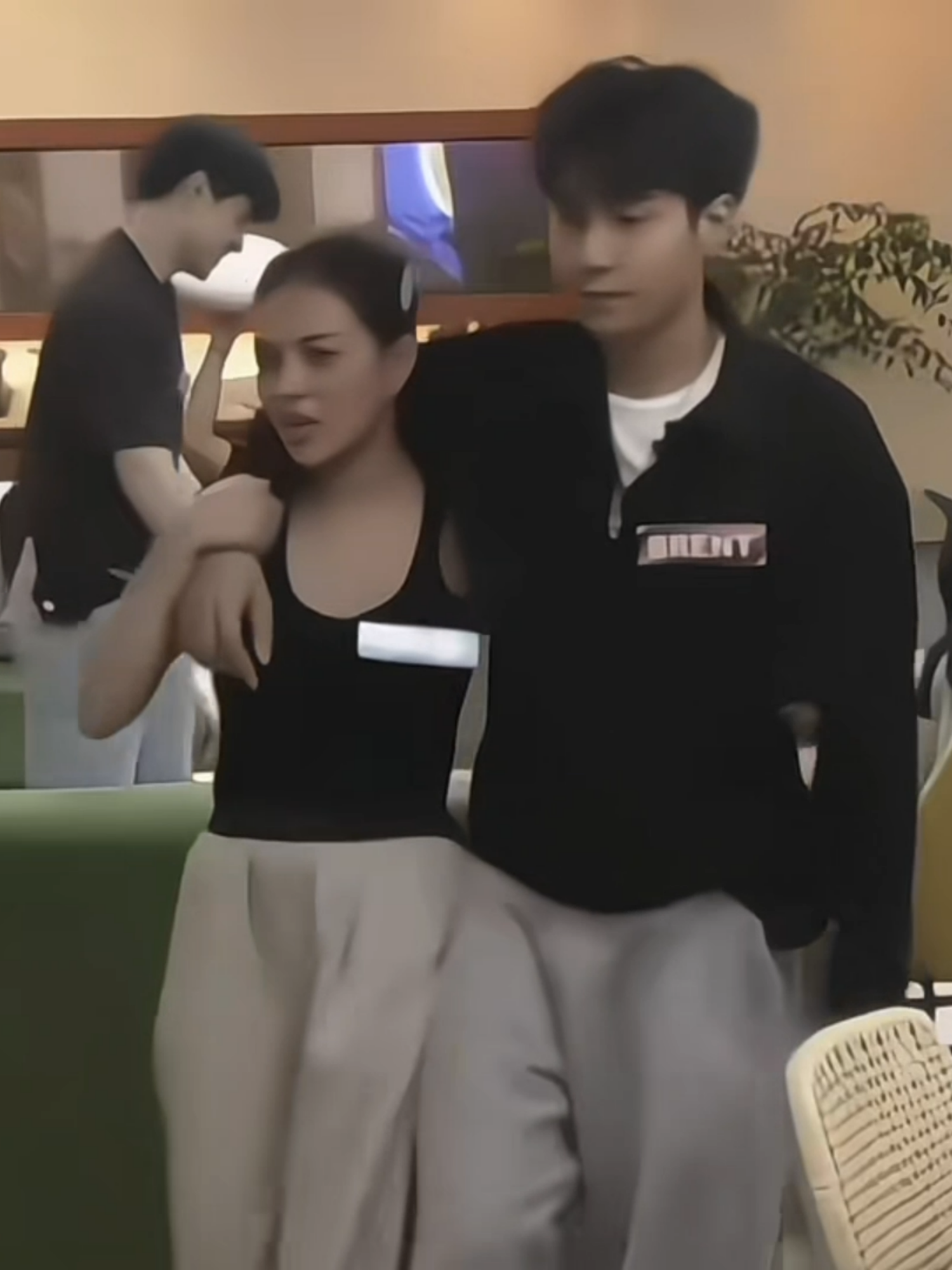 Hindi ko lang mapigil ang nararamdaman... 🎶 Stream Ice Seguerra's 