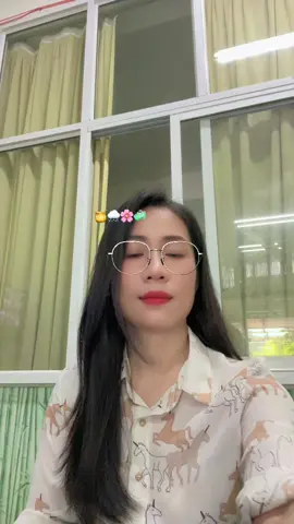 Hãy cứ yêu đời dù còn nhiều vất vả #caothukbangtranhthu 