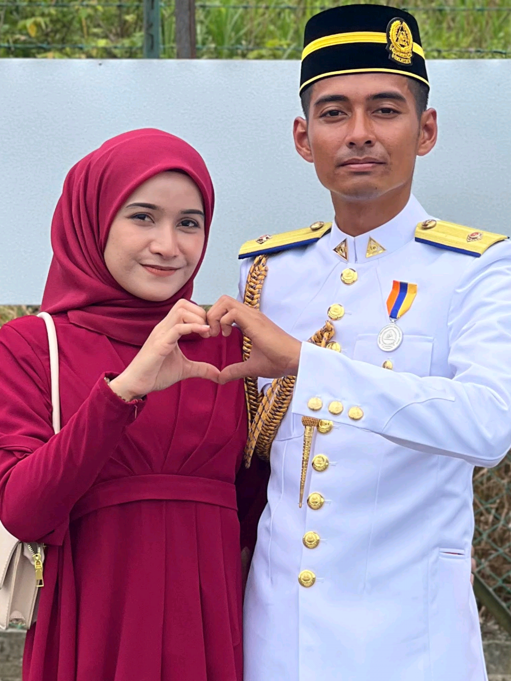 The 3-month wait has finally paid off, and a new chapter begins from here. Thanks to my supportive family that has always been there for me. #pertahananawammalaysia #pertahananawam #apm #pulapas 