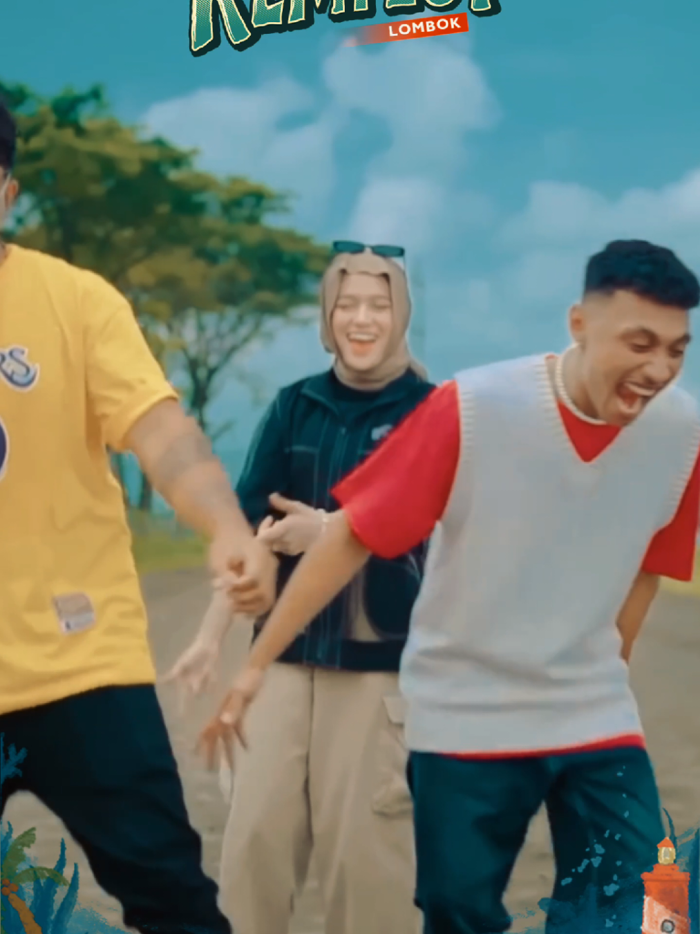 @siletopenup  menjadi pelengkap bintang tamu @REMFEST  Vol.1 Pemilik tembang 'TABOLA BALE' yang belakangan menjadi top hits bahkan se-Indonesia ini menjadi yang ditunggu-tunggu pada acara REMFEST Vol.1. Tiket sudah tersedia dengan jumlah terbatas, hanya di @pytixs atau link yg ada di profile @remfest.ID  #tabolabale #laguviral #lagutimur #nttpride🏝🔥 #lombok 