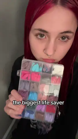 you can tell it took me a min to get it on cause my hair started drying #fyp #nails #lifesaver #tiktokshop #trending 