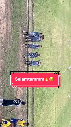 Mantap anak anak penjaga bola 🔥🔥🔥🙏🙏🙏💪💪💪semangat jaga bola nya lah😊😊😂😂😂🫶🏻🫶🏻🫶🏻#tiktoklive #livehighlights #fyp #gacorrr🔥 #bupatihstcup2025 