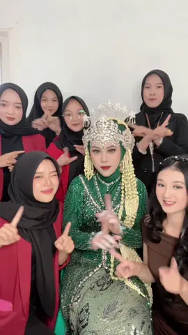 @Aggn @Elsa_Wedding Organizer 