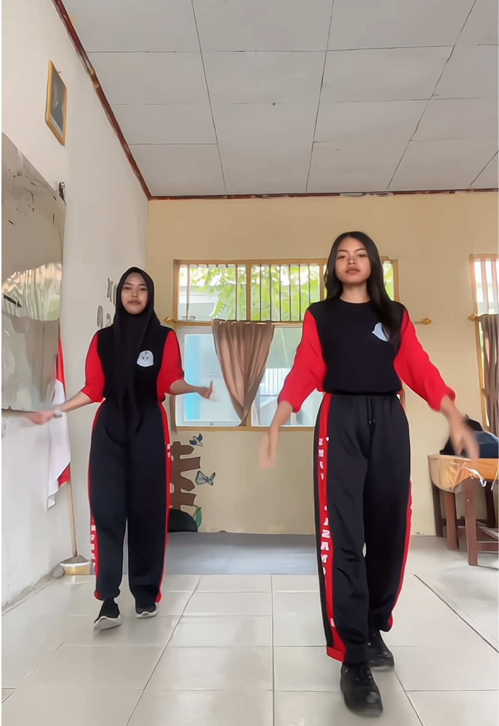 kasih aba aba✋🏻 dc : @Alief #dance #dancetrend #dancechallange #fyp #4u  @zia @rina 