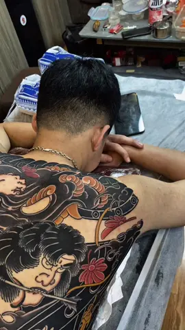 4 ngày liên tục cho em zai vua lì đòn...🤧 #CapCut #nghethuat #tattooartist #viraliza #xuhuong 