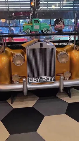@Missy’s Food and Travel Diary Capturing the aesthetics perfectly! Plan a family night out or girls night out enjoying a variety of delicious burgers and milkshakes! #viralfood #trendingvideo #cutevibes #diner #50sfashion 
