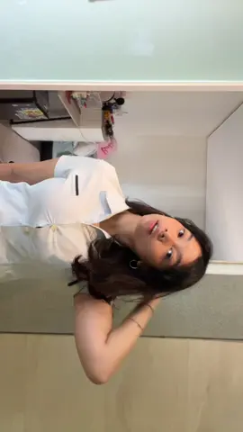 ft. kamar berantakan