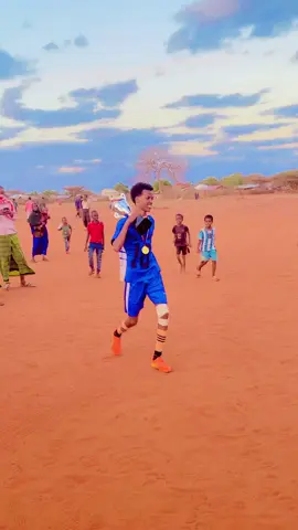 Himilo f.c waa championska santarka🏆🏅🔥#somalitiktok2023🇸🇴🇸🇴😍❤️football #fppppppppppppppppppp #jaramallo #cup #champion 