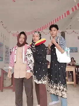 #tren @Admin 11 ips 😂😂