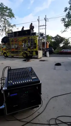 cek sound box dragon di ruko brewog #splaudioprofesional #fsproaudio #komplekrukobrewog 