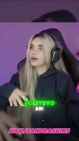 Sandraskins : Smash es una buena persona 😊​ #sandraskins #smashdota #clips #kick #peru🇵🇪 #smashkins #streamer #paratii #fypp
