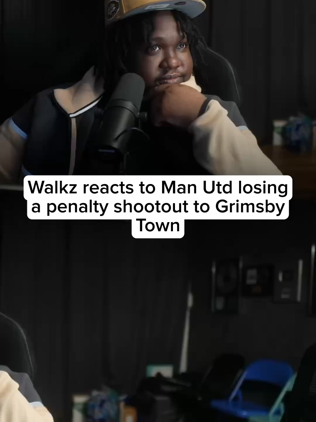Walkz reacts to Man Utd losing a penalty shootout to Grimsby Town!! #manchesterunited #grimsbytown #footballtiktok #walkz #reactionvideo