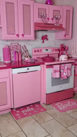 #pink #pinkkitchen #pinkhouse #kitchen #cooking 