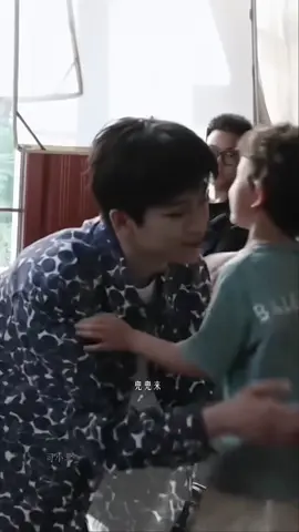 Ảnh nhìn gia đình hạnh phúc của ảnh kìa 😂 #revengedlove #梓渝 #田栩宁 #LôiBằng 