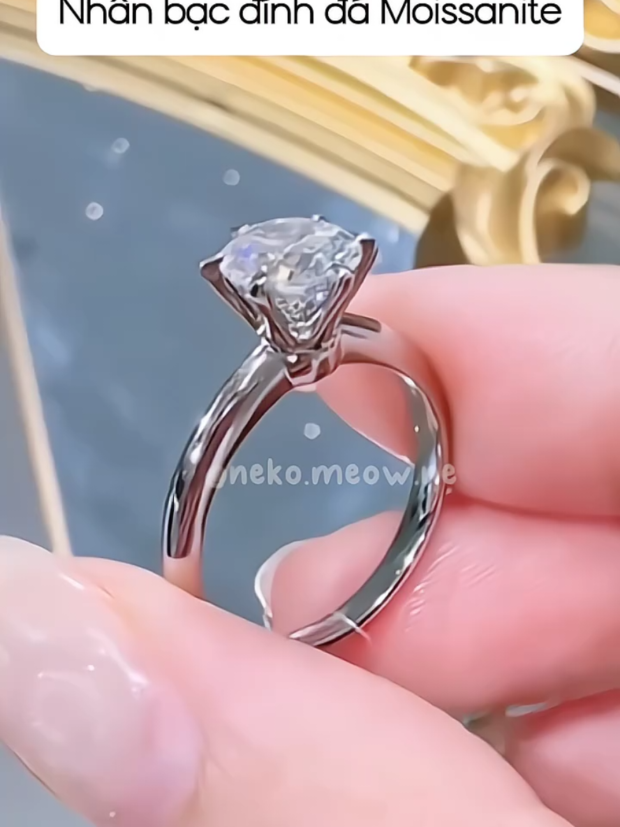 Nhẫn bạc Ý đính đá Moissanite sang trọng đẳng cấp cho chị em đây! #nhẫn #nhẫnđẹp #nhẫnbạc  #nhẫnnữ #nhannu #nhandep #nhanxinh #nhanbac #nhanbacnu #nhanbacs925 #nhanbac925 #trangsuc #phukienthoitrang #phukienthoitrangnu #fyp #xuhuong #trending #nhanmoissanite #nhẫnmoissanite #moissanite 