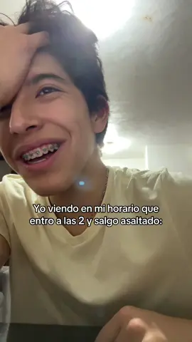 Dormida al que inventó el vespertino?😈#turnovespertino #vespertino #humor #prepa #preparatoria 