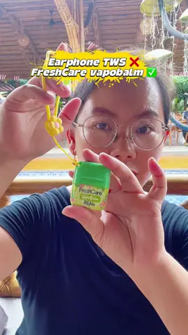 Earphone TWS ❌ FreshCare Vapobalm Matcha ✅ Gemes banget sih emank ini compact kayak TWS! Bisa jadi bag charm lagi! Kalian wajib punya ini, langsung cek kerkun! @Official FreshCare Indonesia  #FreshCareVapobalm #EranyaBalsemWangi #FreshCareVapobalmMatcha #promomakangajian 