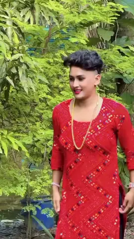 #ভাইরাল পুঙ্গা মজিদ দেখেন হিজরা সেজেছে#ভাইরাল #tiktok #fyfyfyfyfyfyfygugug @T<3🌘💫 @Shakila Parvin 