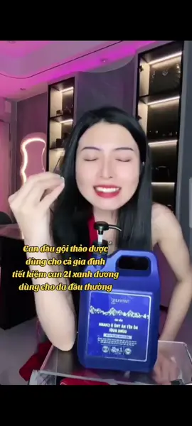 can dầu gội thảo dược thiên nhiên xanh dương hỗ trợ cải thiện mềm mượt và moc tóc con.#daugoithaoduoc #xuhuong 