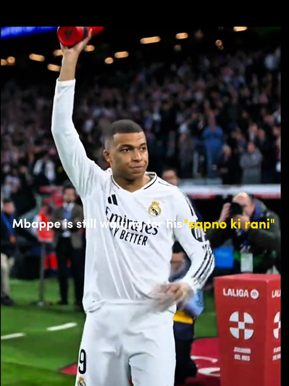 Mbappe waiting for  his dream Queen 🙂❤️‍🩹#foryoupage #viralvideo #fypシ #realmadrid #mbappe 