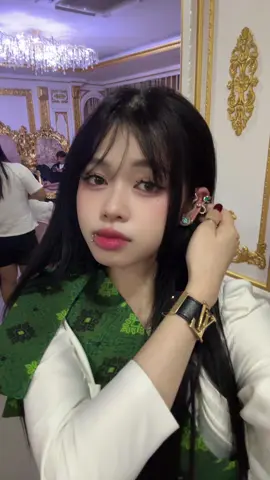 ផ្កាក្លិនមិនល្អ♥️