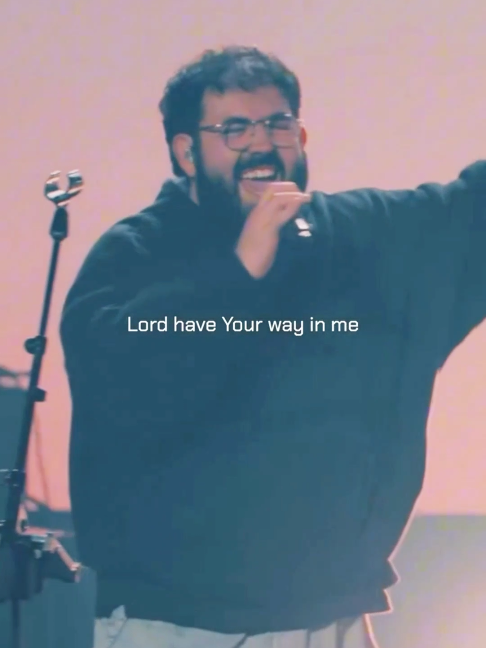 Like a rushing wind come and breath with in 🙌 #worshiptunes #christian #music #foryoupage #jesusisking 
