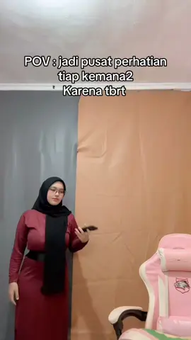 ya kali gak jadi pusat perhatian ,👀 #foryou #trending #tobrut #beranda #top 
