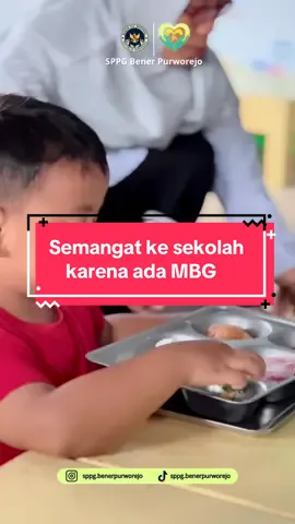 Jd motivasi tersendiri adanya program MBG anak jd swmangat lagi berangkat sekolahnya @badangizinasional.ri @PRABOWO SUBIANTO @Gibran Rakabuming @gerindra @PCO RI #mbg #sppgbenerpurworejo #sppibatch3 #viraltiktok #fypage 